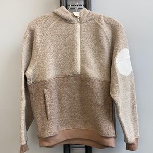 Outdoor Voices Hoddie